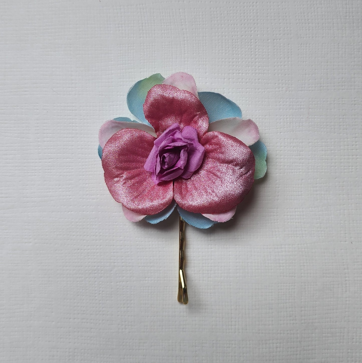 Hand-made small flower hair clip