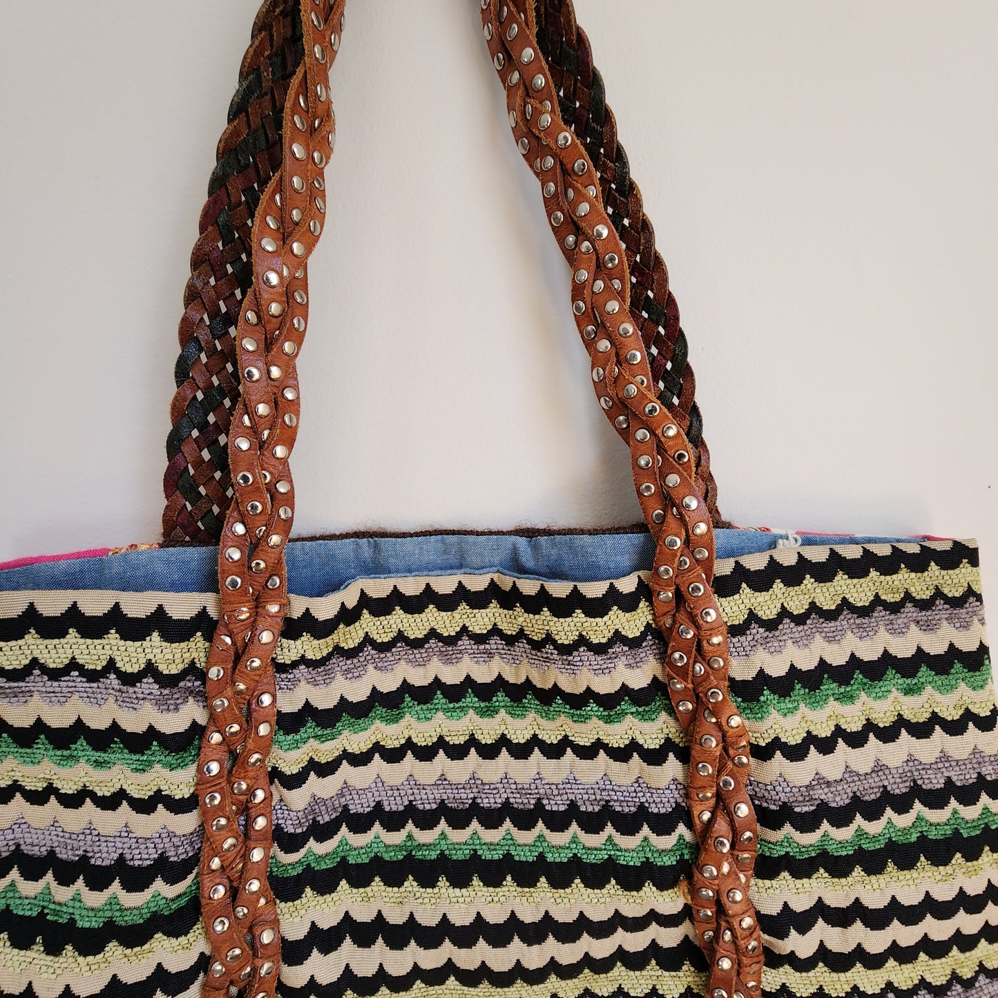 Tapestry tote bag