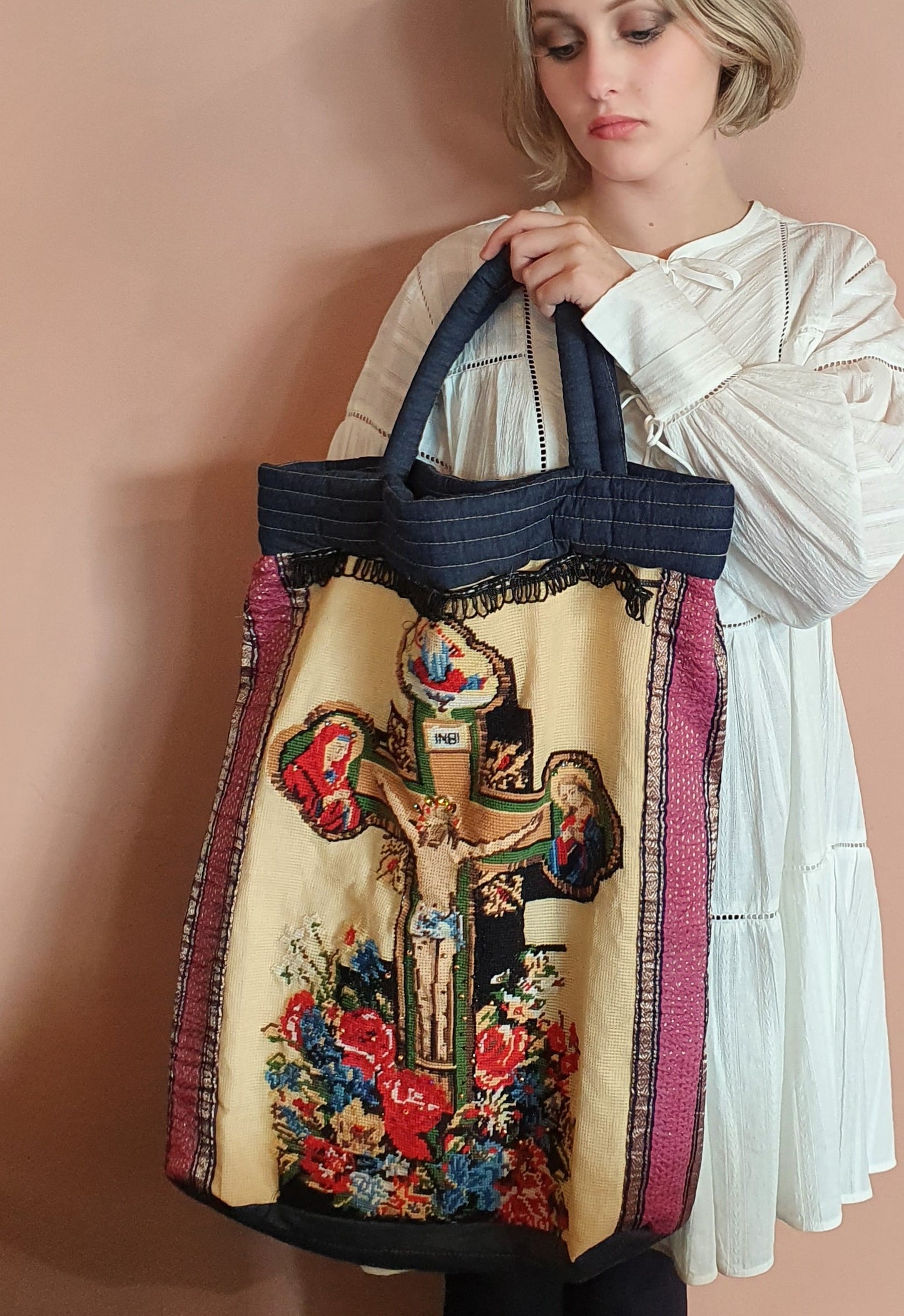 oversized tapestry tote bag