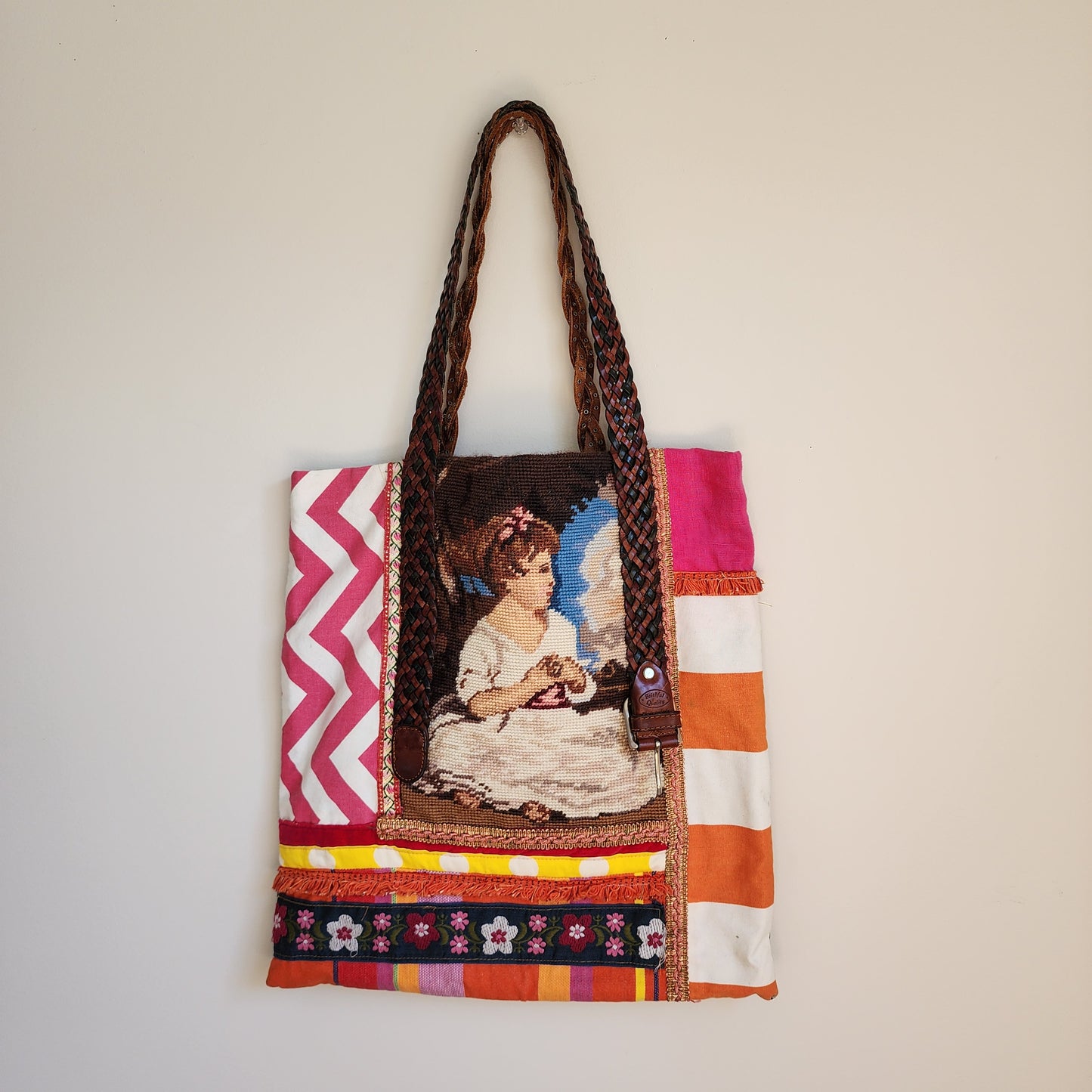 Tapestry tote bag