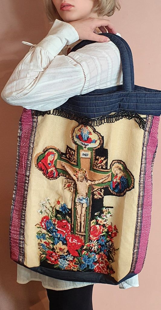 oversized tapestry tote bag